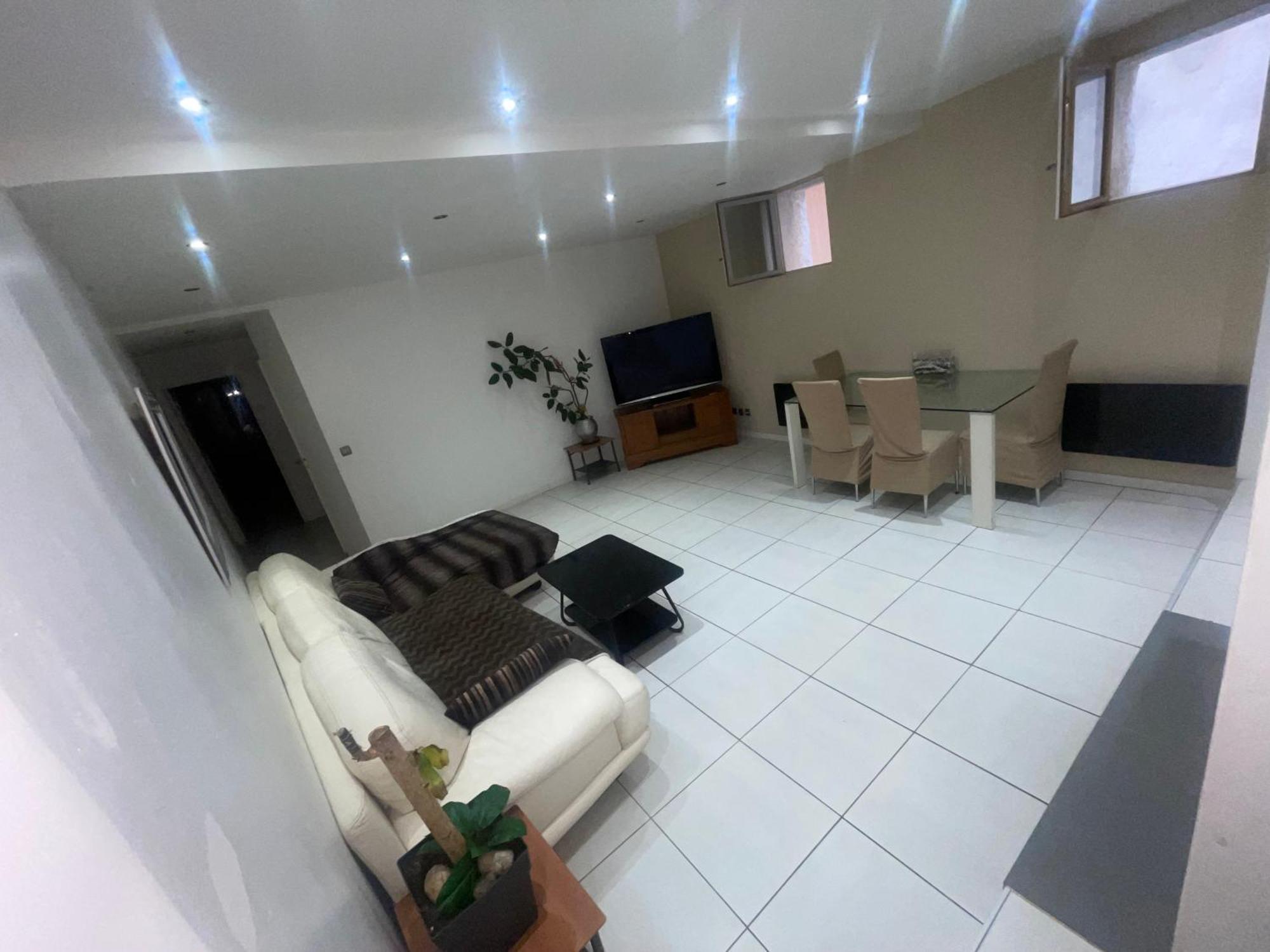Tres Bel Appartement Pres De Montpellier Gignac  Bagian luar foto